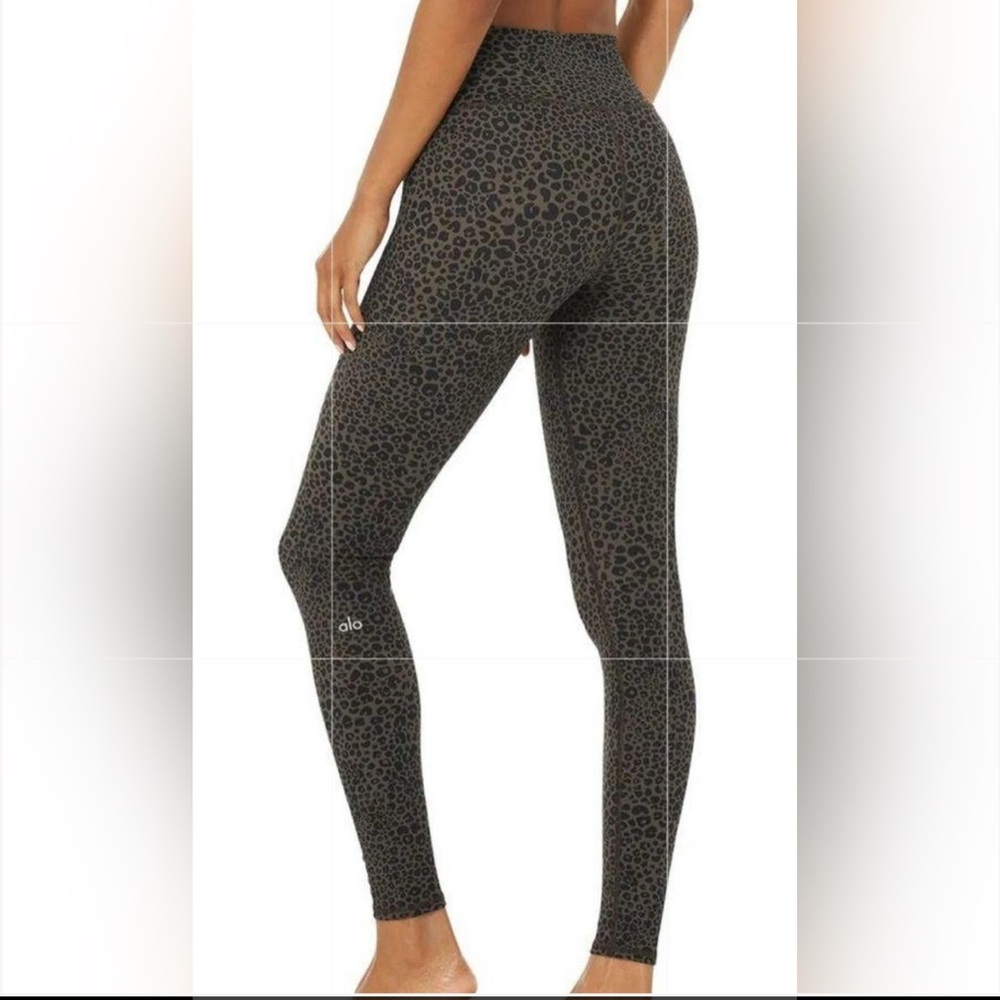 ALO Yoga Leopard Print High-Waist Leggings in Black and Olive